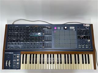 ARTURIA MATRIXBRUTE Analog Synthesizer